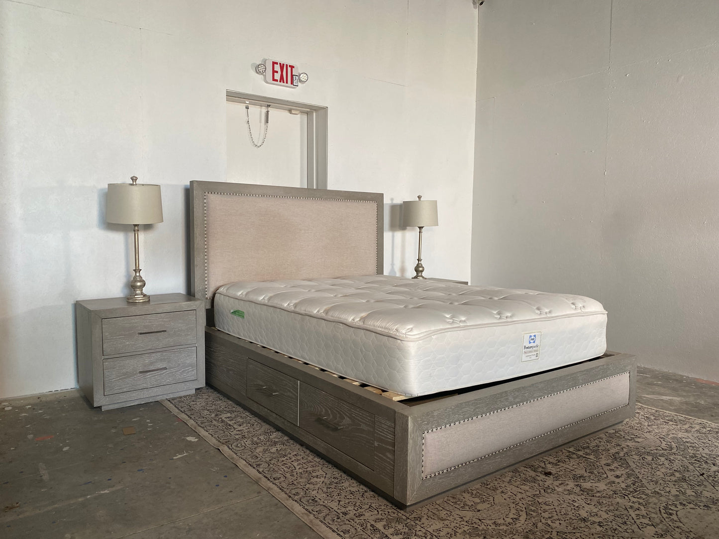 3-Piece Queen Bedroom Set