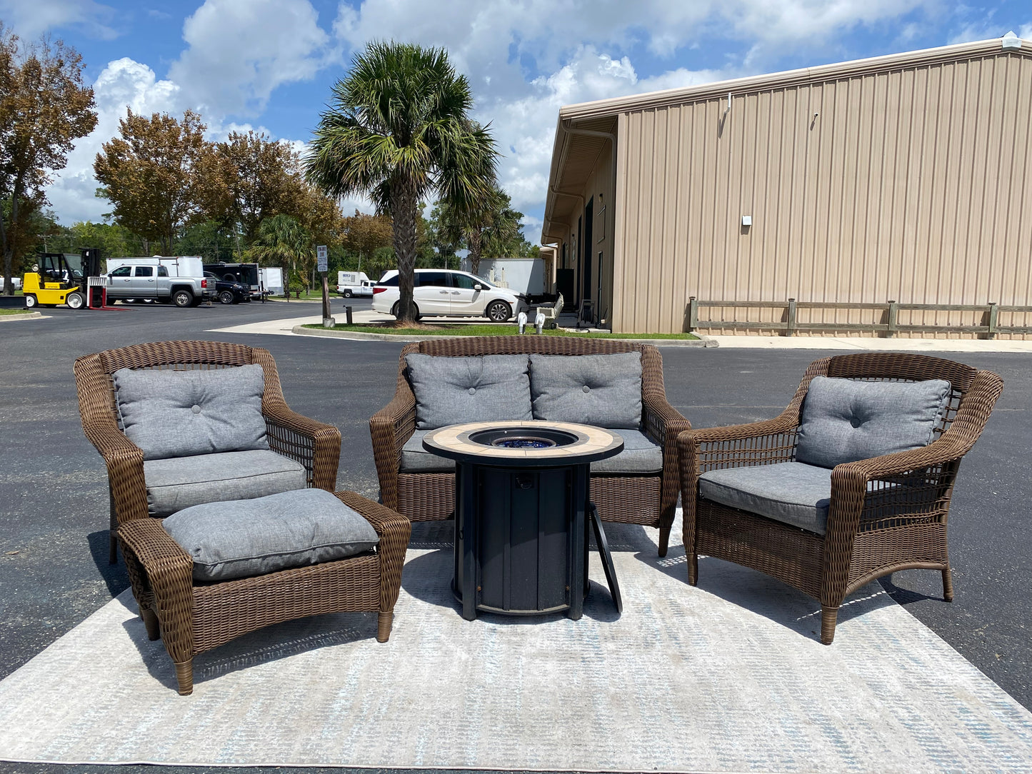 Hampton Bay 5-Piece Patio Set