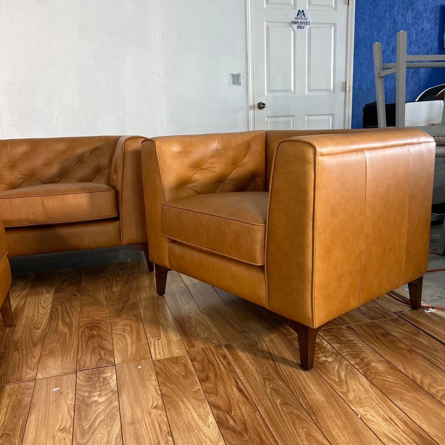 NEW Poly&Bark Essex 4-Piece Living Room Set