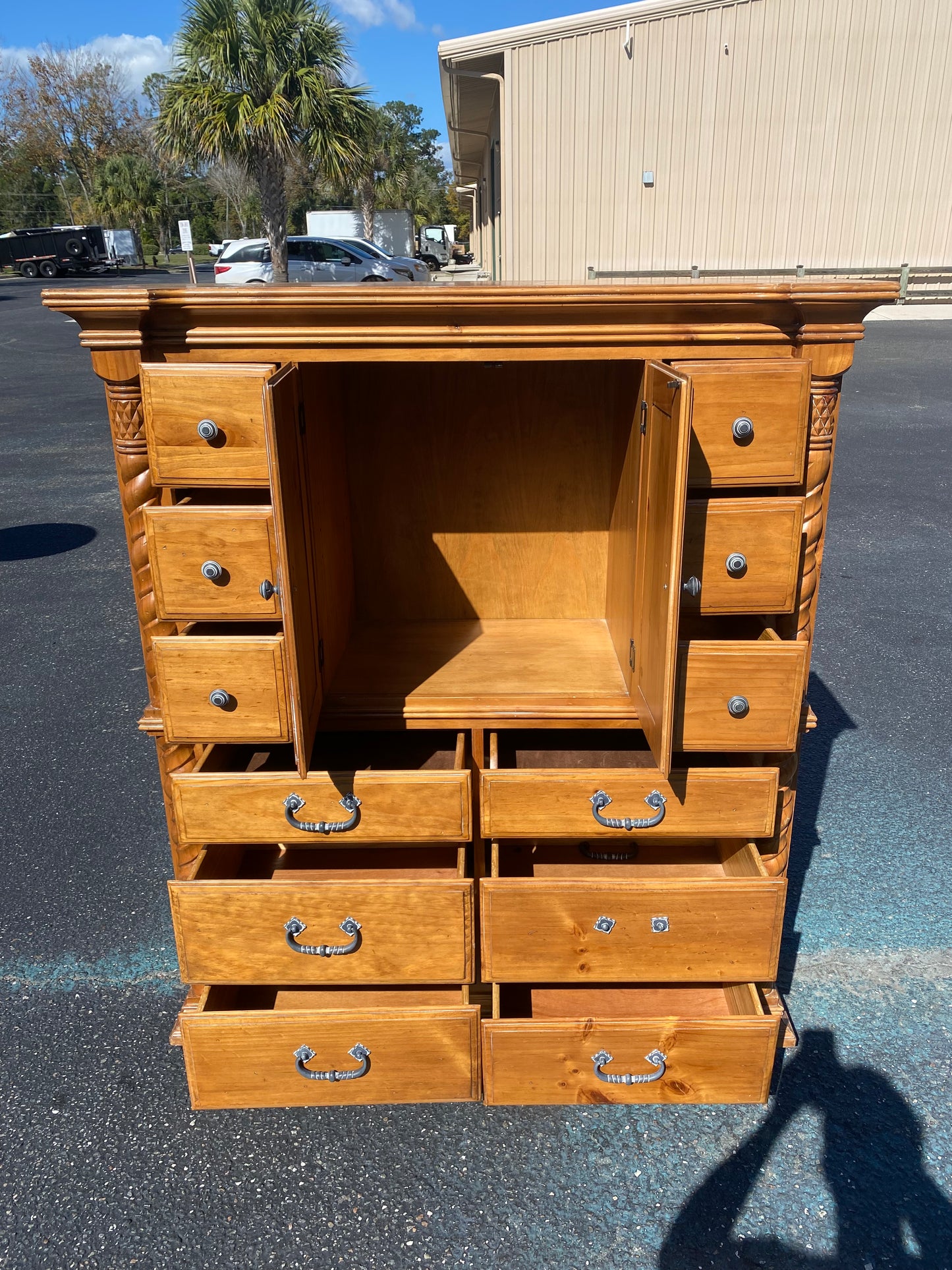 Large Wood 12 Drawer Dresser