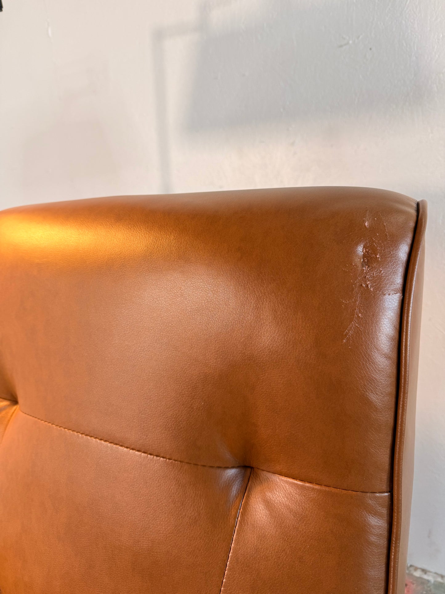 Electric “Camel” Vegan Leather Recliner Chair