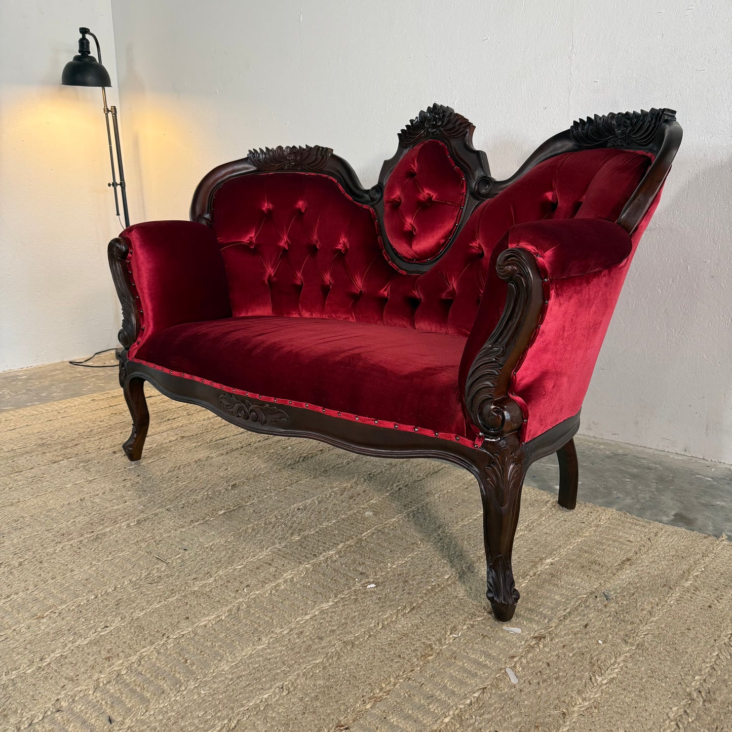 NEW Victorian-Styled Velvet Loveseat