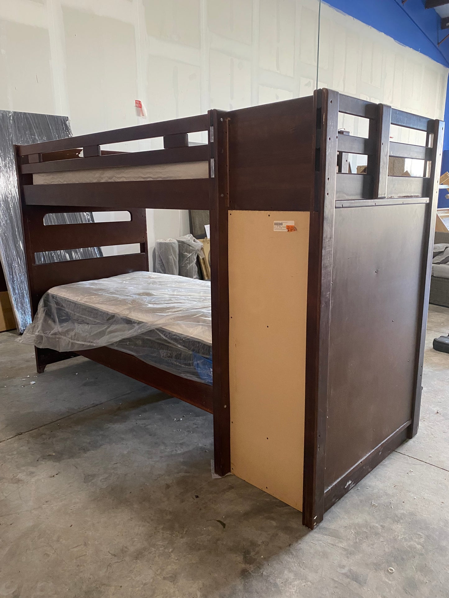 Twin-Over-Twin Bunk bed Set