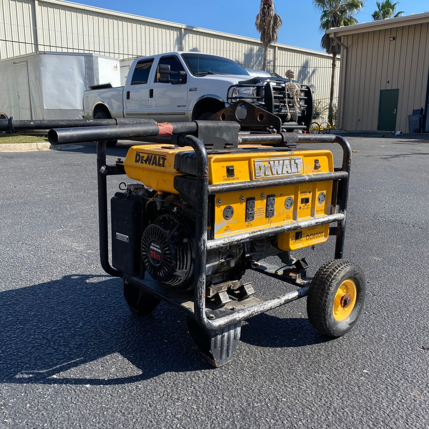 Dewalt Commercial DG6000 Generator