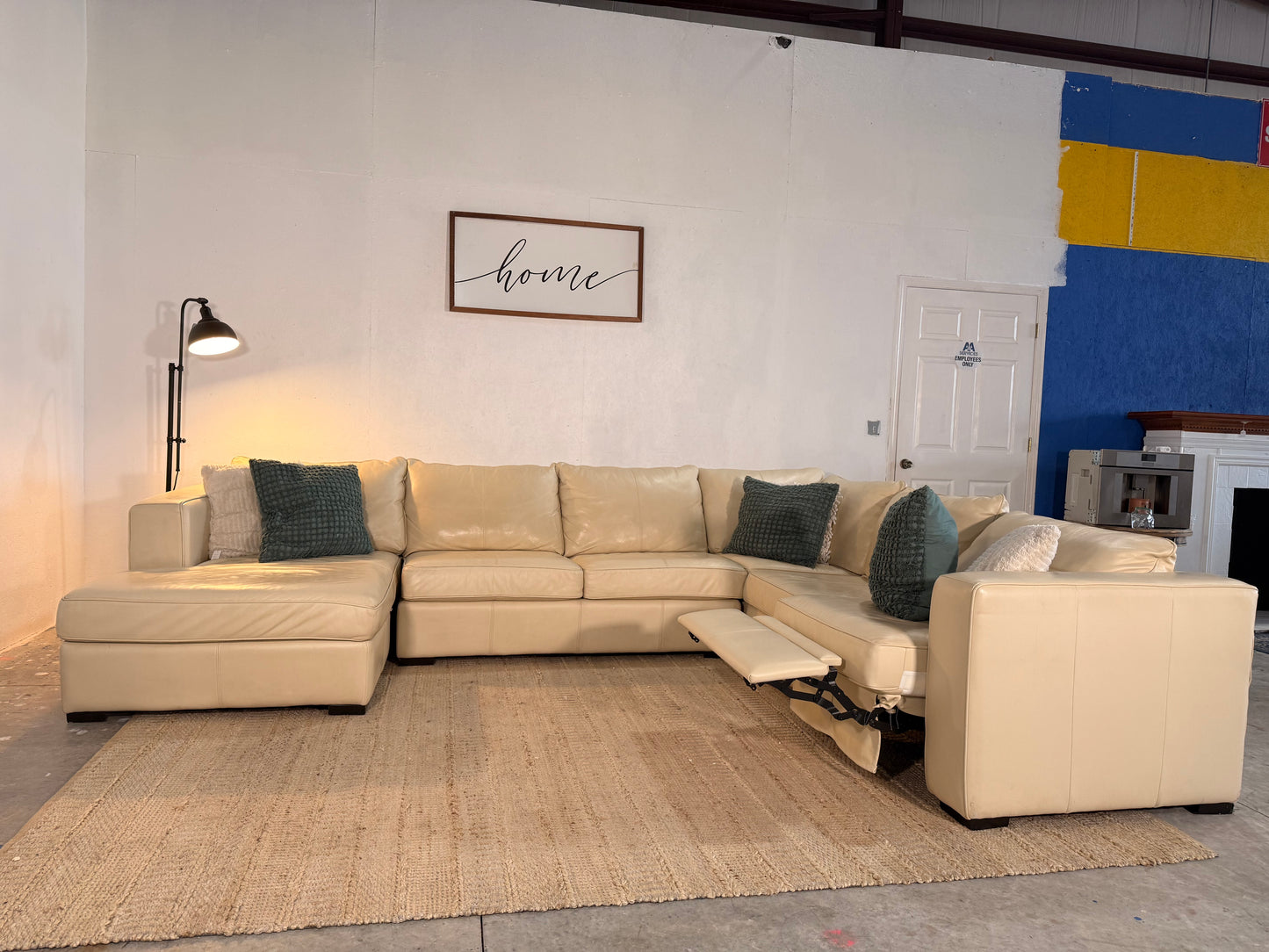 4-Piece Leather Reclining Sectional (Electric)