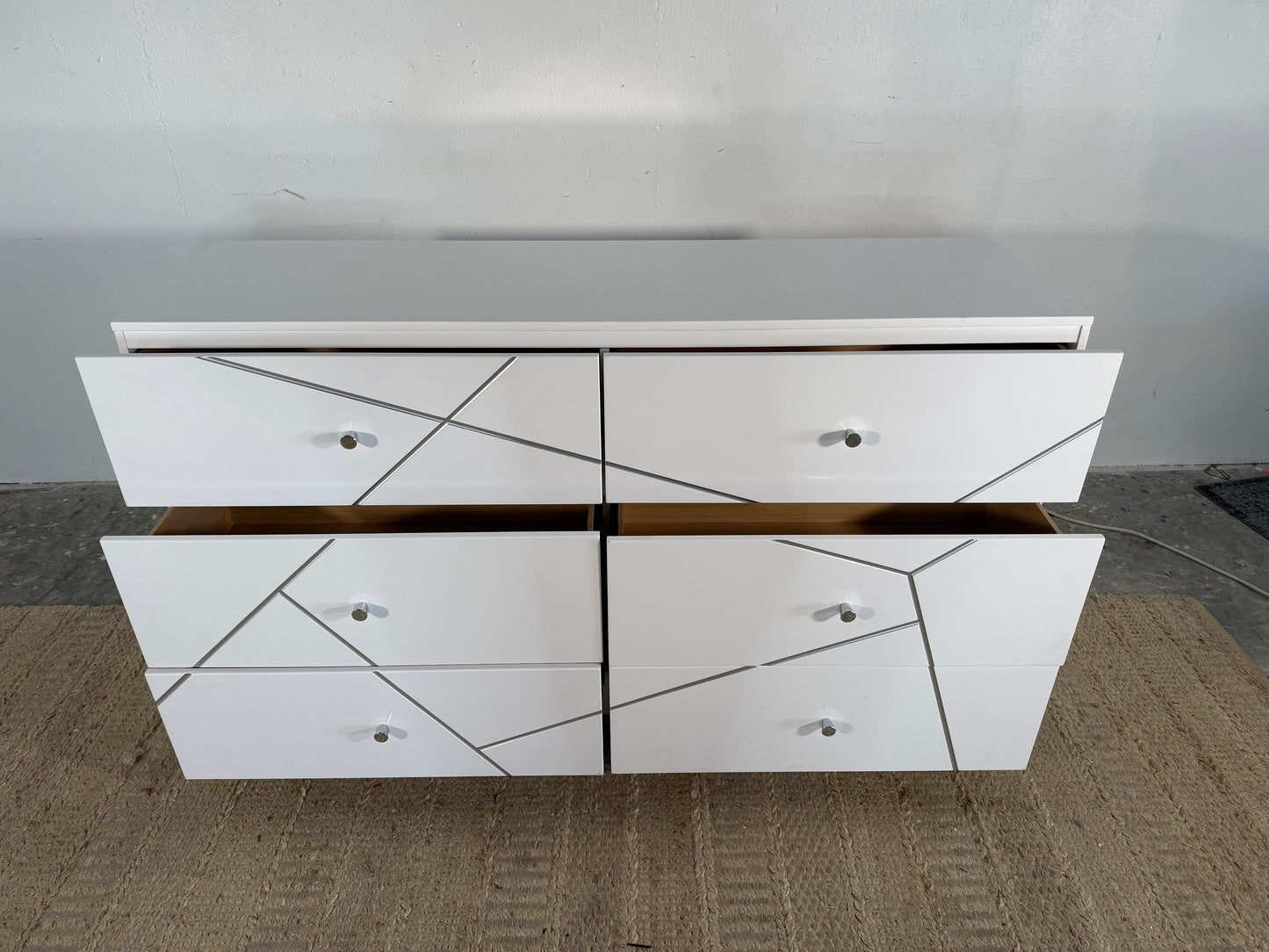NEW White Wragby 6-Drawer Dresser