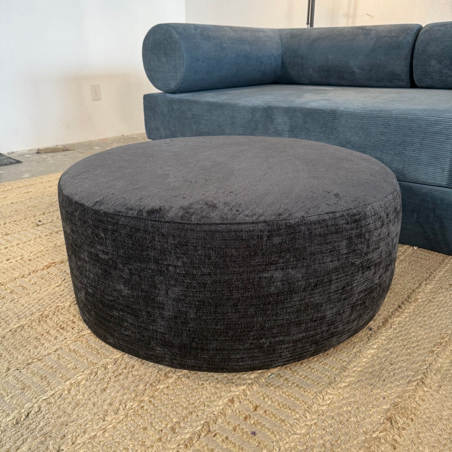 NEW Rove Labs S8 Sleeper Sofa