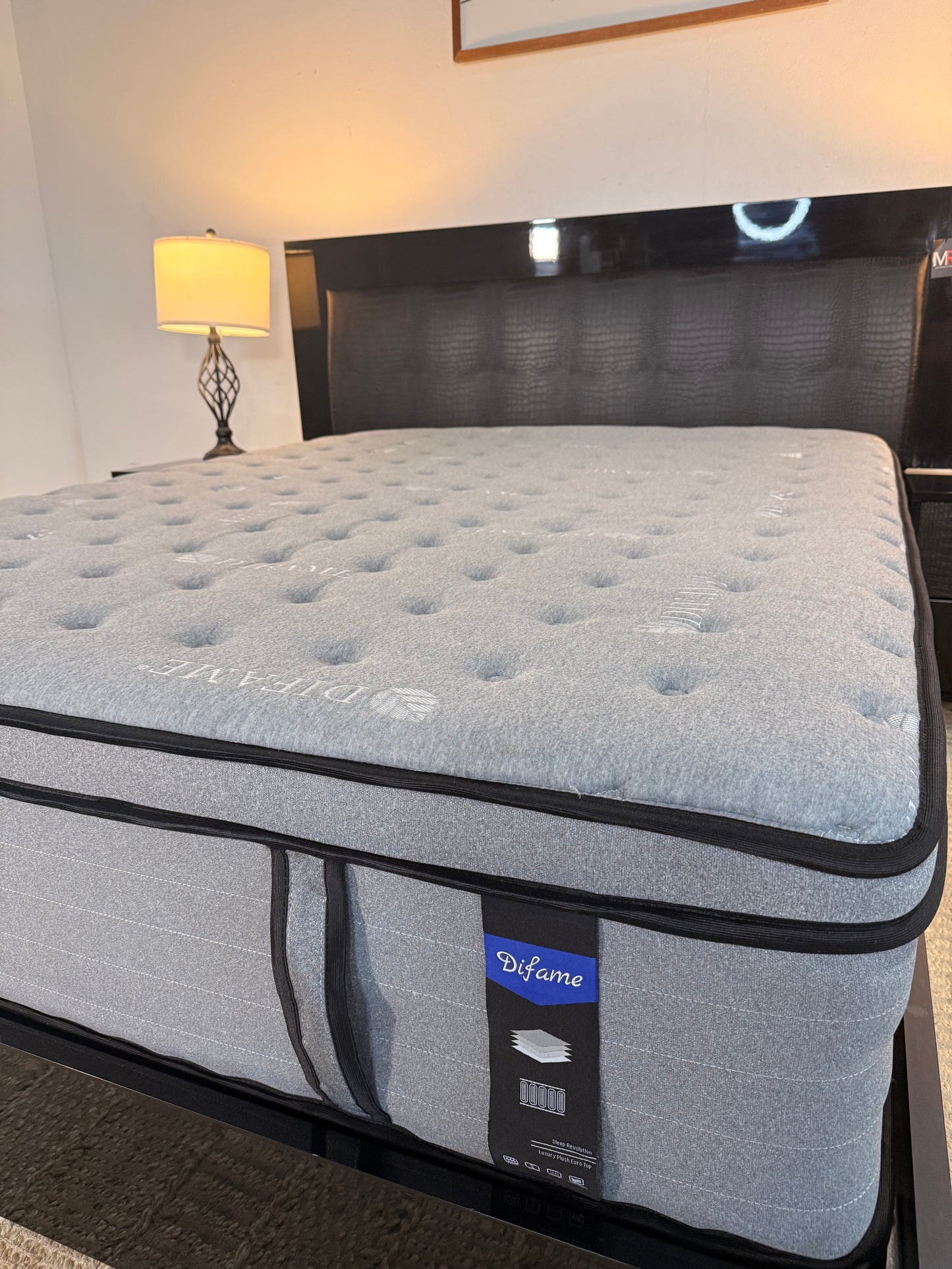 Modrest 3-Piece Queen Bedroom Set