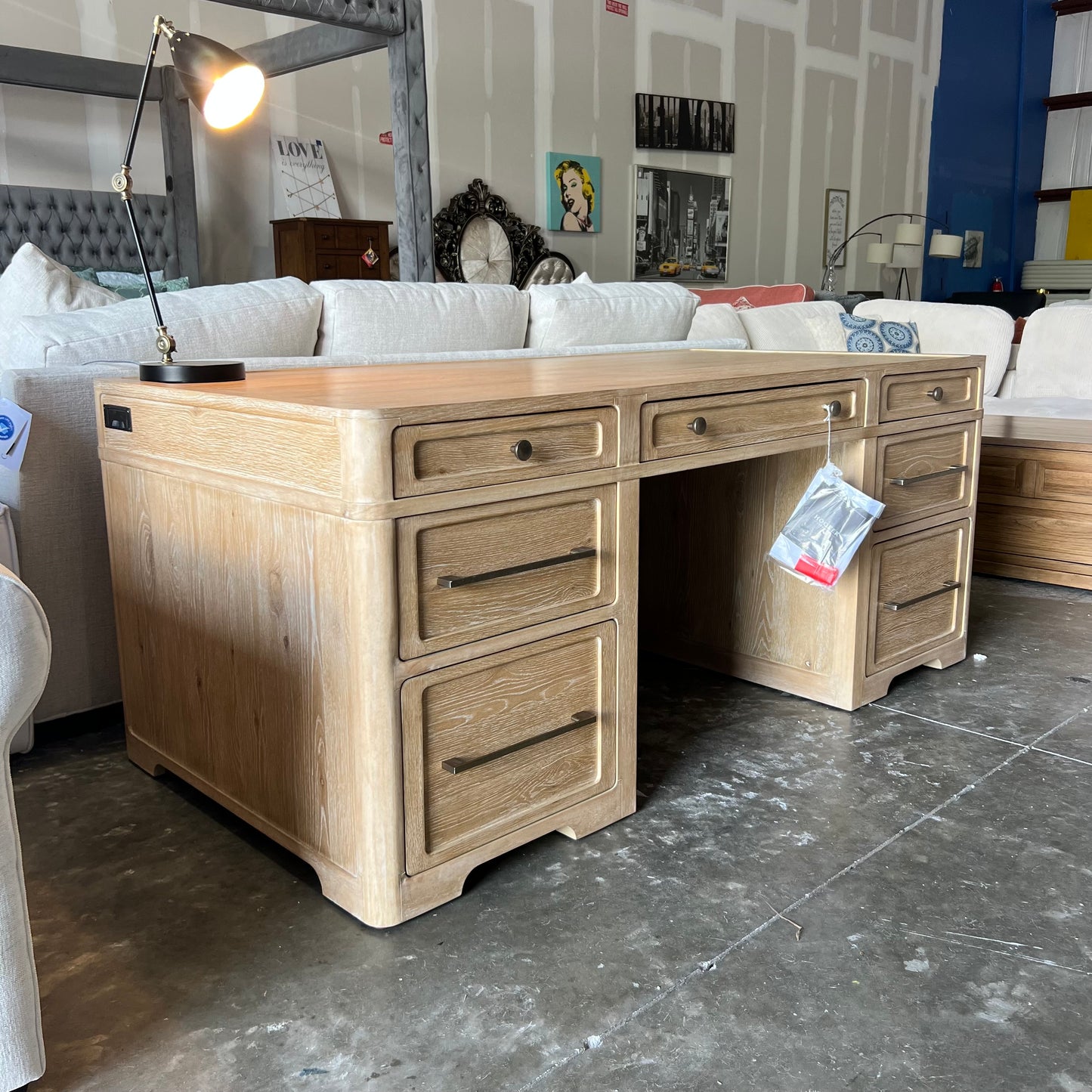 NEW Hooker Furniture Natural Oak Retreat Executive Desk
