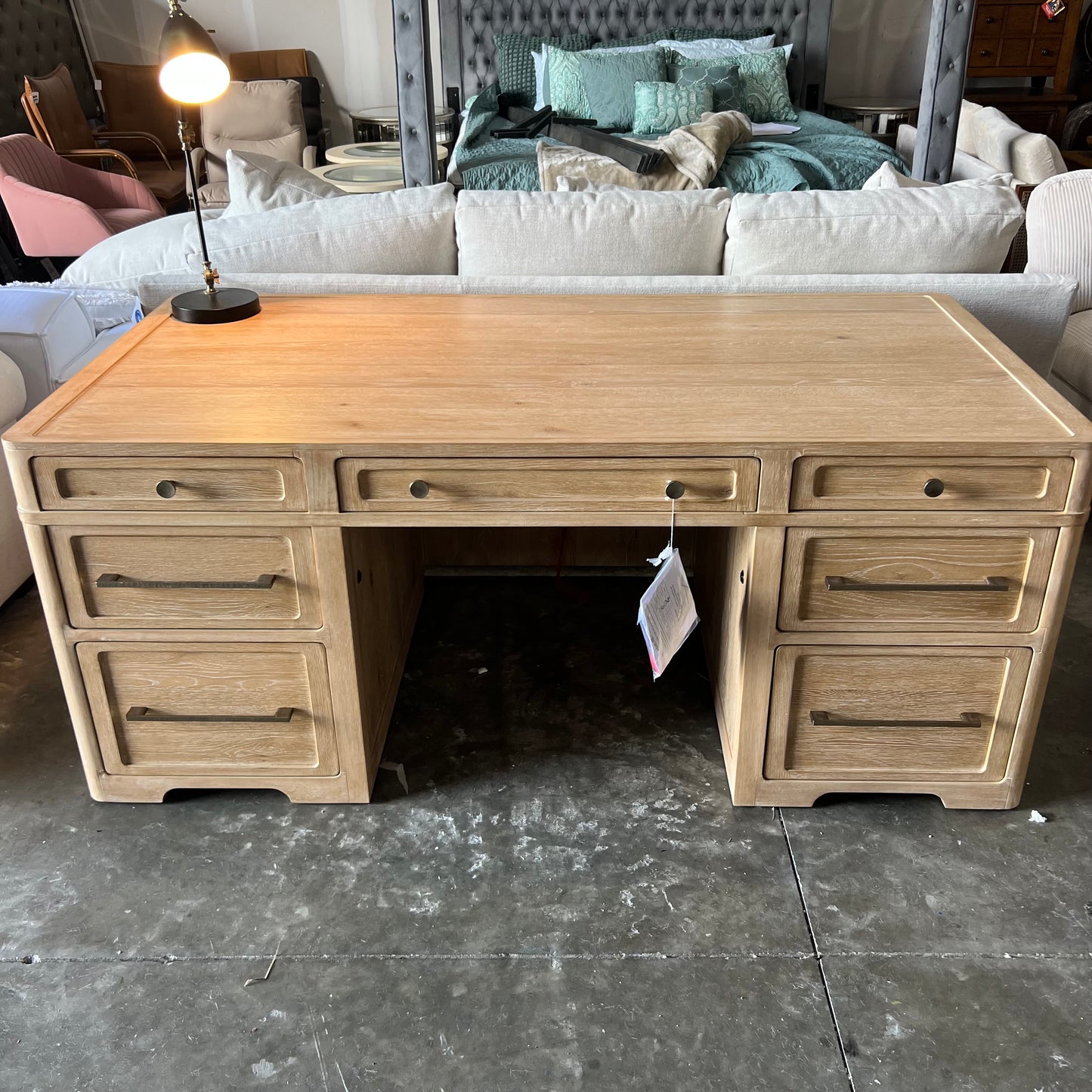 NEW Hooker Furniture Natural Oak Retreat Executive Desk