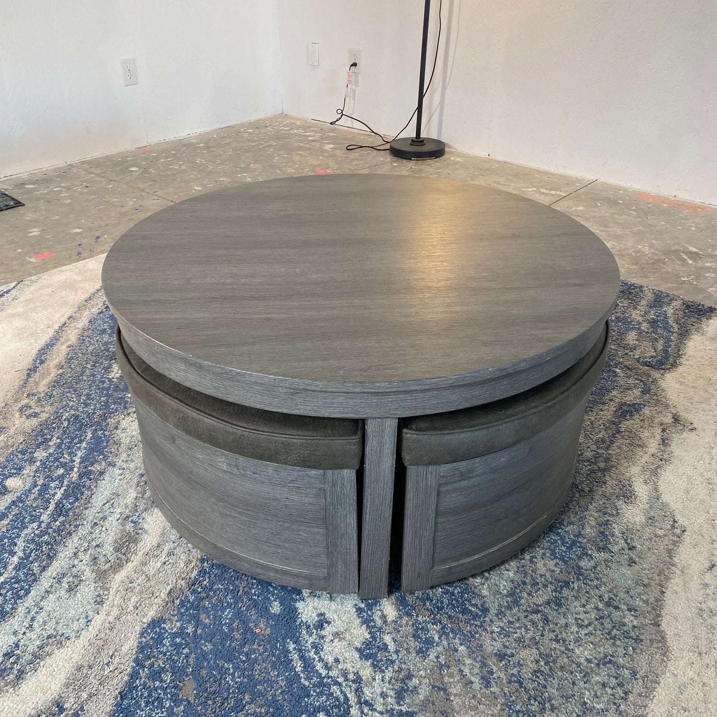 5-Piece Rooms To Go Darien Coffee Table