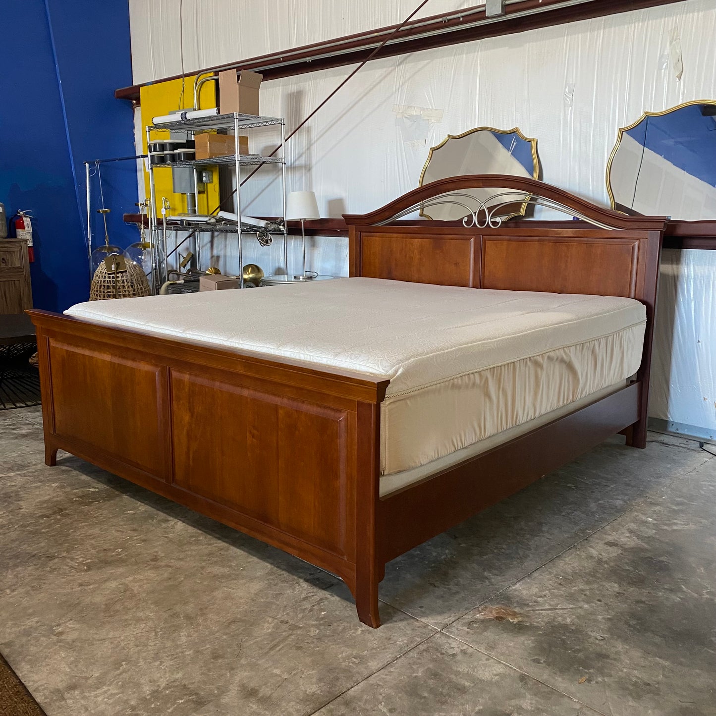 "The Grand Bed" Tempurpedic King Mattress & Box Spring