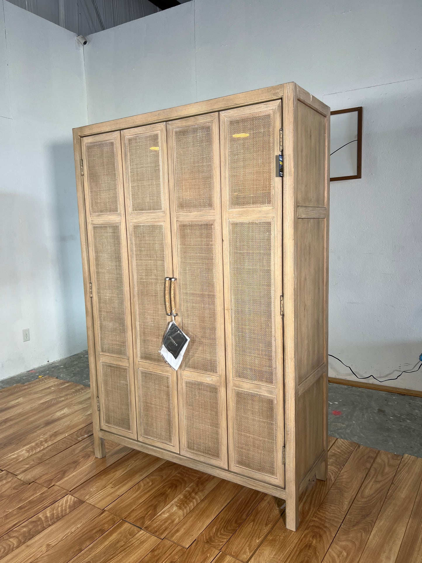 NEW Hooker Furniture Surfrider Bar Cabinet