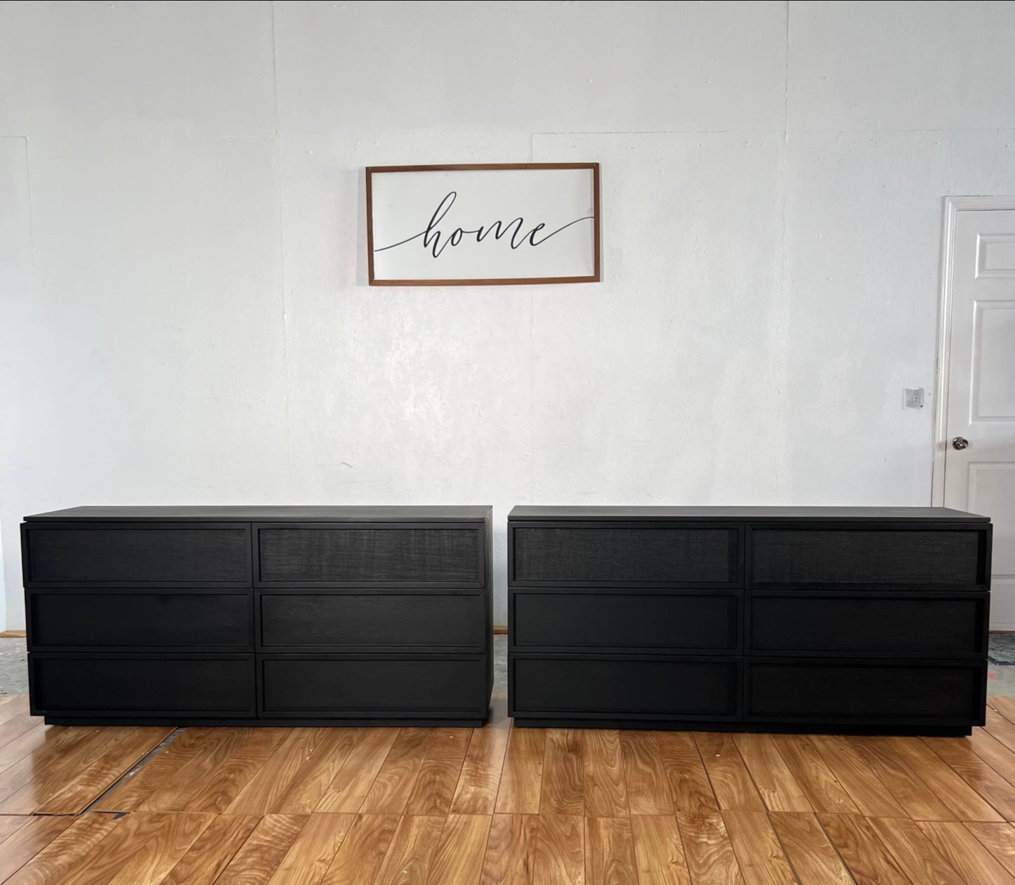 NEW Safaveih Zeus Black 6-Drawer Dresser