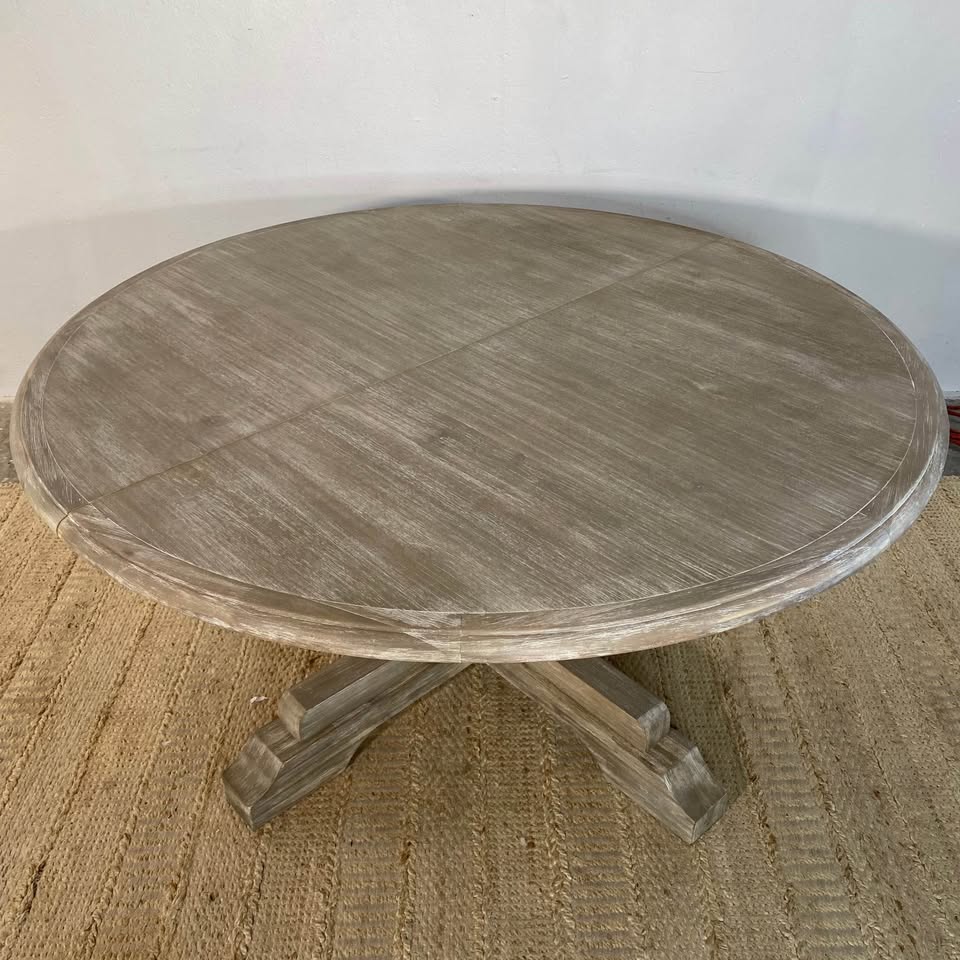 NEW Gracie Oaks Renda Wood Round Dining Table