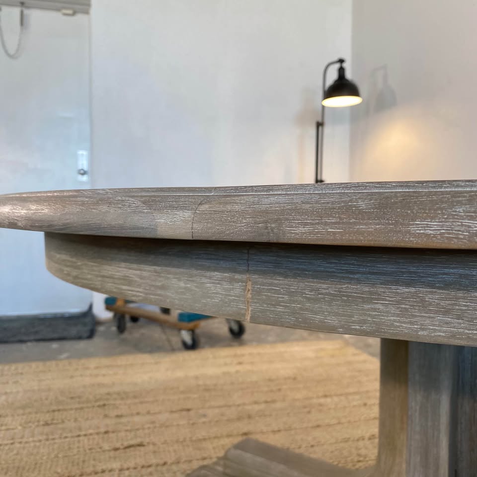 NEW Gracie Oaks Renda Wood Round Dining Table